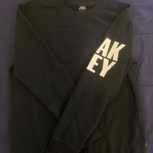 Large Oakley Sweatshirt